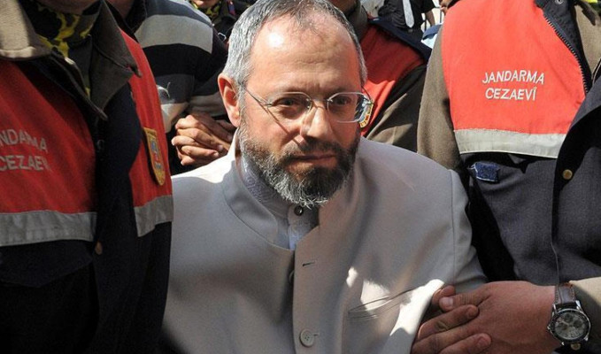 Metin Kaplan 17 yıl sonra beraat etti