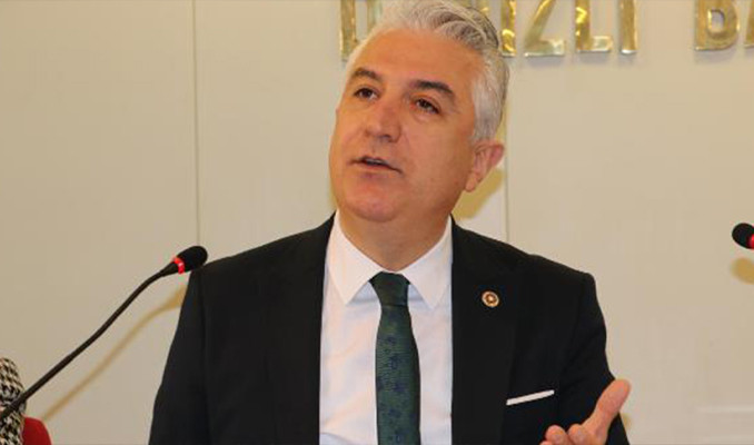 CHP Denizli Milletvekili Teoman Sancar partisinden istifa etti