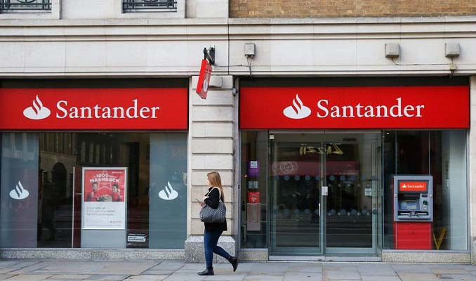 Santender İngiltere’de 111 şubesini kapatacak