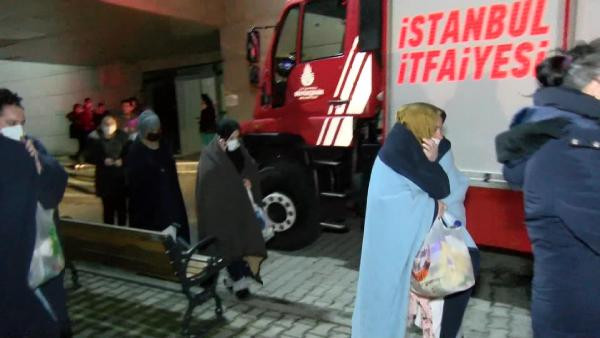 Zeynep Kamil Hastanesi'nde yangın: Hastalar tahliye edildi 