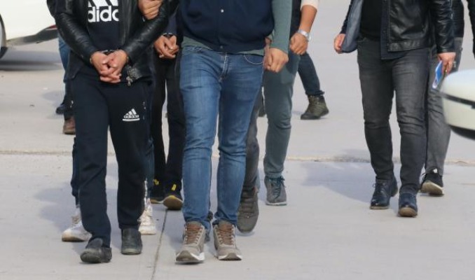 İzmir'de terör operasyonu: 4 kişi tutuklandı
