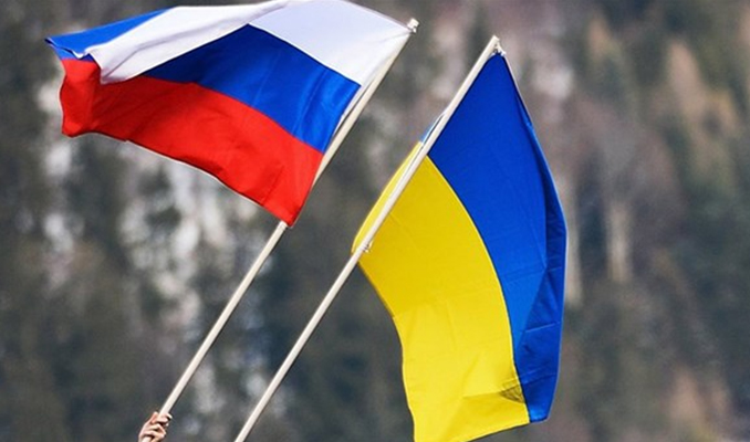 Ukrayna-Rusya arasında diplomat krizi büyüyor