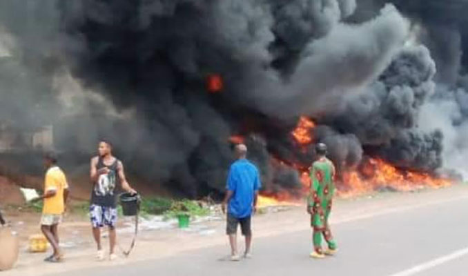 Nijerya'da petrol tankeri faciası: Çok sayıda ölü var