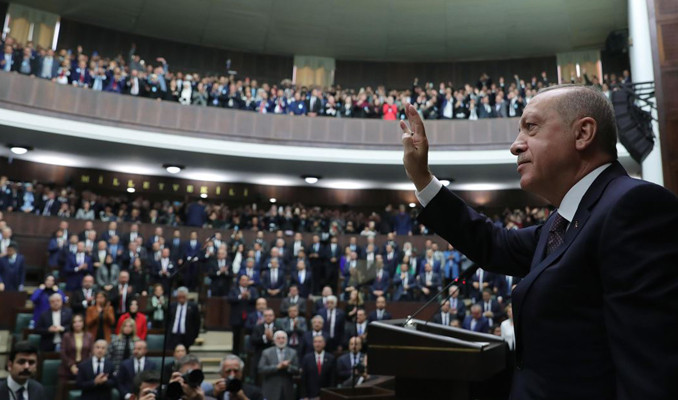 Erdoğan: Yeni bakanlarımıza başarılar diliyorum