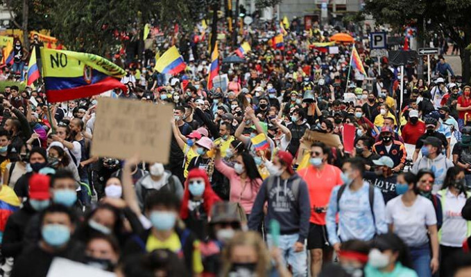 Kolombiya'da protestoların ardından vergi reformu tasarısı geri çekildi