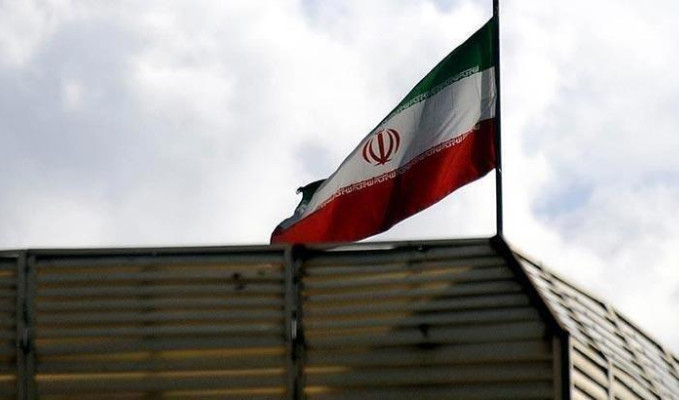 İran yeni Cumhurbaşkanı için sandıkta