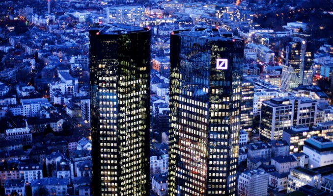 Deutsche Bank skandalı bastırmaya çalışıyor