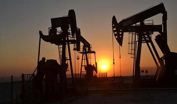 Türkiye'nin petrol ithalatı nisanda yüzde 21 arttı