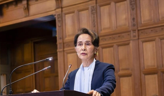 Myanmar'ın devrik liderine 4 yeni yolsuzluk davası 
