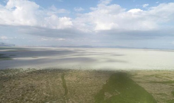 Türkiye'nin en büyük beşinci gölü gölete döndü
