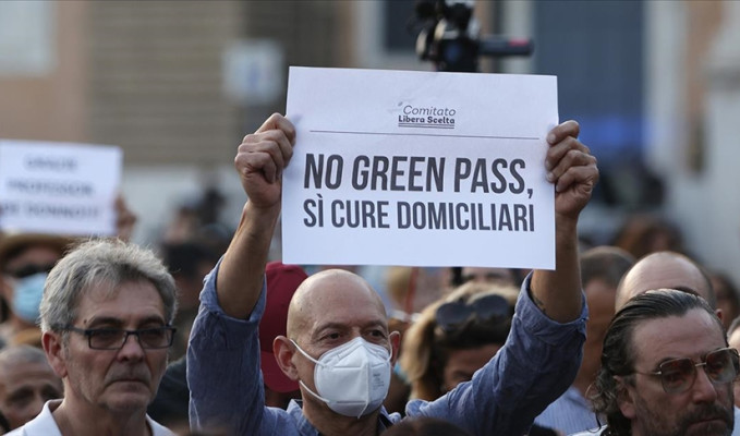 İtalya'da 'Yeşil Geçiş'e öfkenin dozu arttı