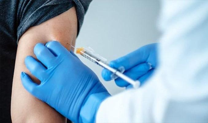 İsrail'de üçüncü doz aşı kampanyası