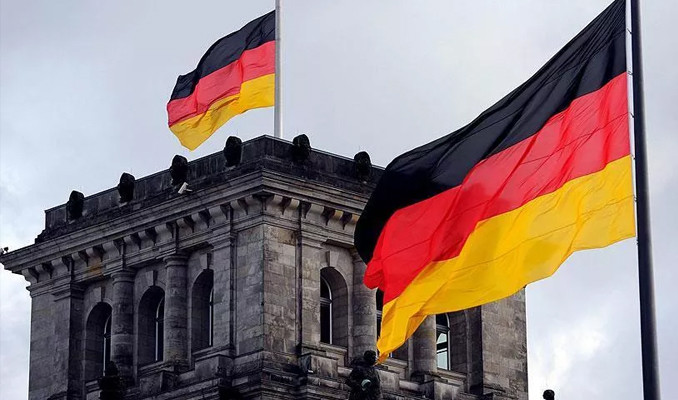 Almanya'nın sanayi üretimi haziranda azaldı