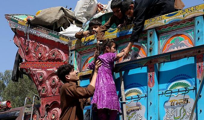 BM: Afganistan’da yılbaşından bu yana 550 bin kişi evini terk etti