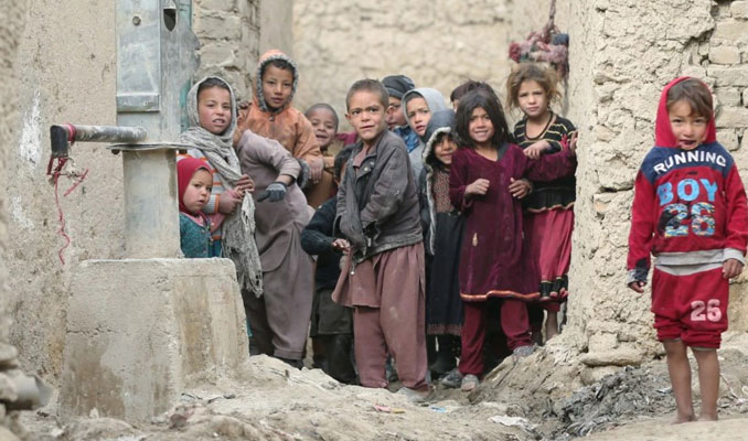 Afganistan'daki savaşın en büyük kurbanı çocuklar