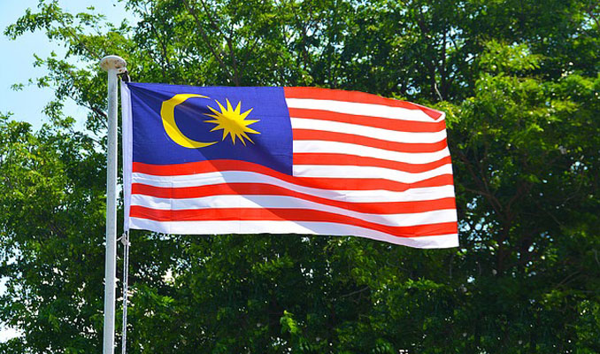 Malezya'da bir bakan daha istifa etti