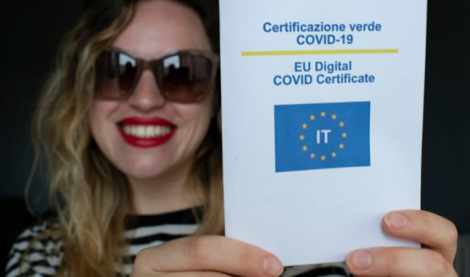 İtalya'da okul ve toplu ulaşımda Kovid sertifikası zorunluluğu