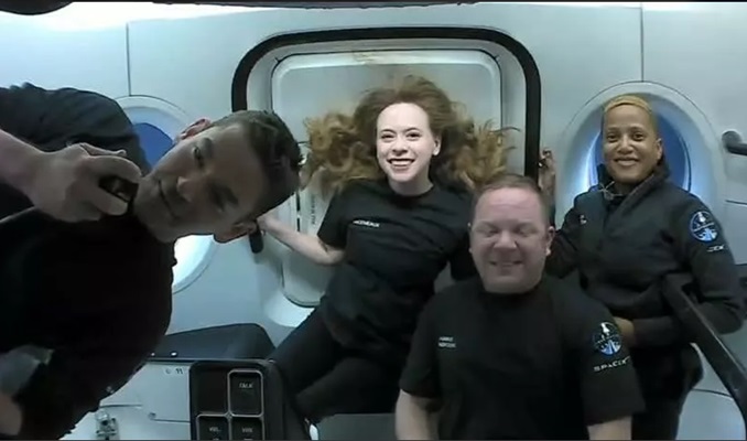 Elon Musk açıkladı: 'Uzayda tuvalet'