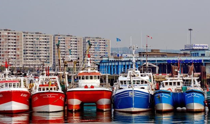 Fransa ve İngiltere balıkçılık krizini çözemiyor