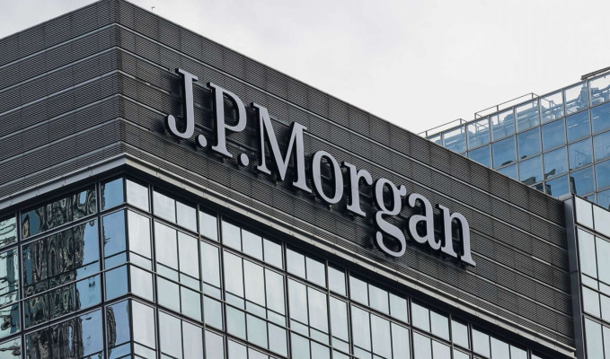 JP Morgan: Nakitte kalınmalı