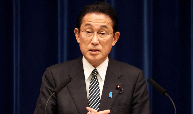 Japonya Başbakanı: Korona virüs dijitalleşmede geri kaldığımız gerçeğini gösterdi