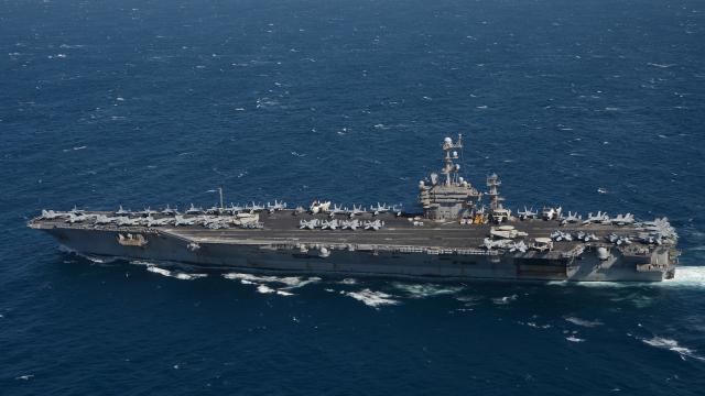 ABD uçak gemisi görev grubu tatbikat için NATO komutasına giriyor