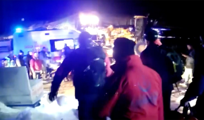 Antalya'da kar ve sis nedeniyle yaylada mahsur kalan 30 kişi kurtarıldı