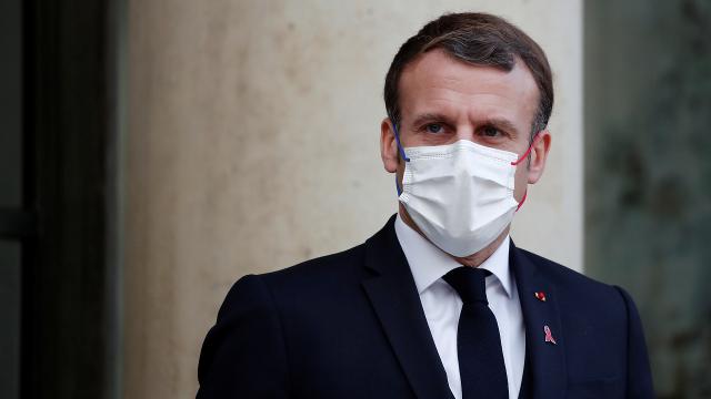 Macron: Aşısını yaptırmayanların canını çok sıkmak istiyorum