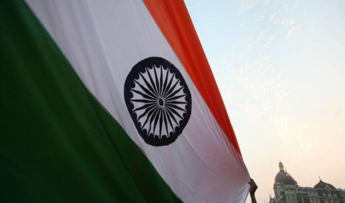 Hindistan gözünü Rus petrol sahalarına dikti