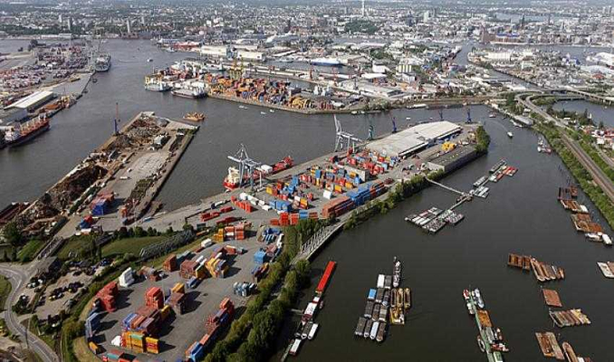 Çinli şirkete liman satışı Alman hükümetini böldü