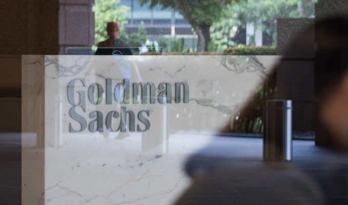 Goldman Sachs’te maaşlar yarı yarıya düştü