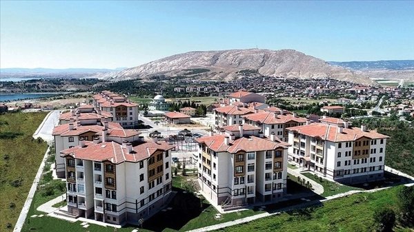 Kars'ta İlk Evim, İlk İş Yerim Projesinde ilk kuralar çekildi