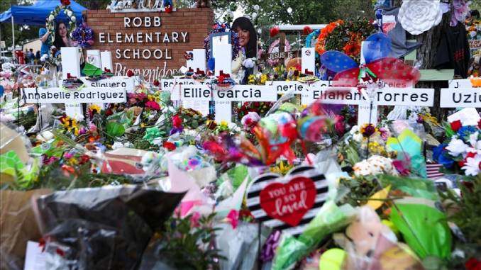 Teksas'taki okul saldırısı mağdurlarından 27 milyar dolarlık dava