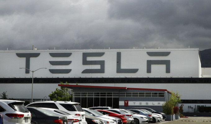 Tesla'da işten çıkarmalar başlıyor