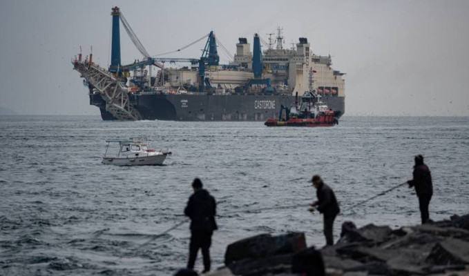 Petrol tankerleri Türkiye kıyılarında kuyruk oluşturdu