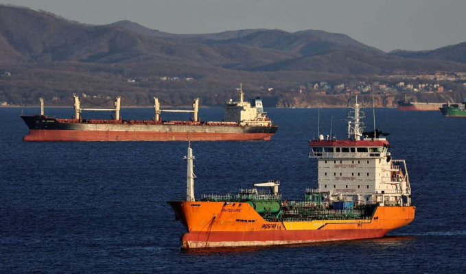 Tanker armatörleri Boğaz'dan çıkış arıyor
