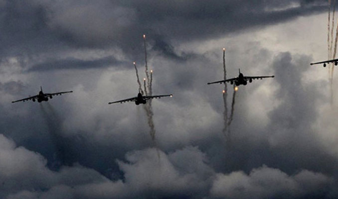 Rusya Suriye’de hipersonik füzeli savaş uçakları konuşlandırdı