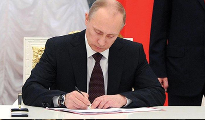 Putin'den yeni kararname: Döviz yasağı getirildi