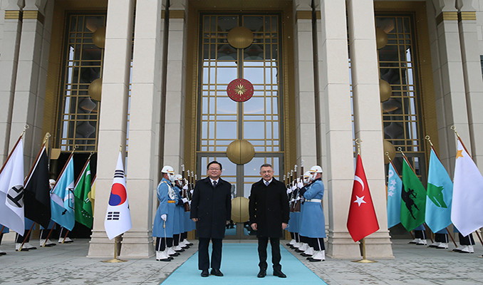 Cumhurbaşkanı Yardımcısı, Kore Cumhuriyeti Başbakanı ile görüştü