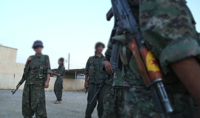 Suriye'nin kuzey doğusunda rejim-YPG çatışması