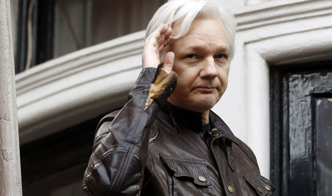 WikiLeaks kurucusu Assange'in ABD'ye iadesine karar verildi