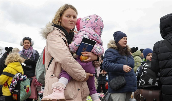AB: 5 milyon Ukraynalı mültecinin çoğu kadın ve çocuk