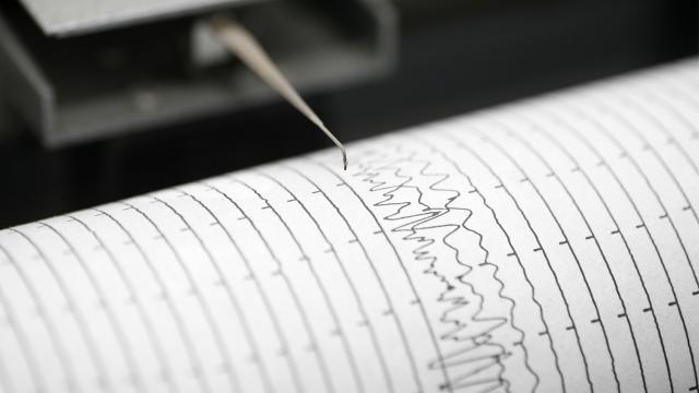 Akdeniz açıklarında 4,4 şiddetinde deprem