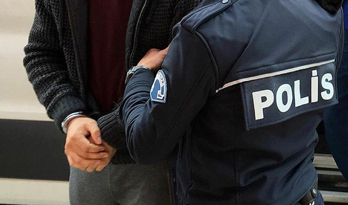 İstanbul merkezli FETÖ operasyonu: 23 gözaltı