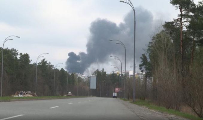 Rusya, Ukrayna'daki roket üretimi binalarını vurdu
