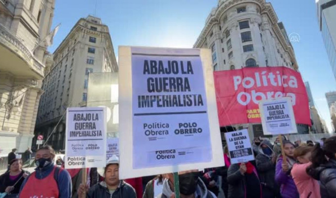 Arjantin'de sosyal yardım talebiyle gösteri düzenlendi