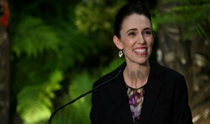 Yeni Zelanda Başbakanı korona virüse yakalandı