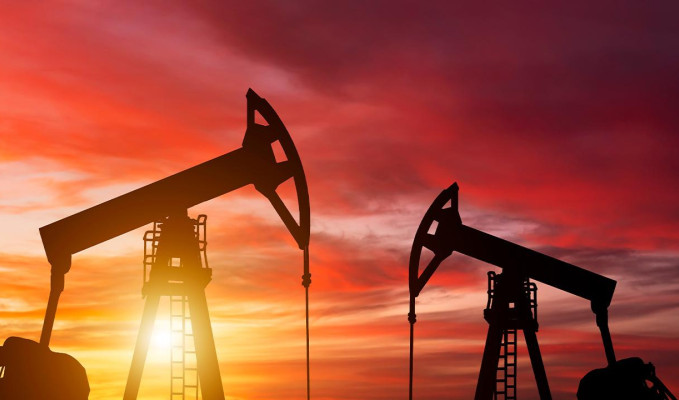 Suudi Arabistan 2027'ye kadar petrol üretimini artıracak