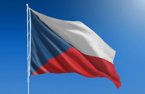 Çekya'dan, AB'nin 'Rusya'ya petrol yaptırımı' teklifine şartlı destek