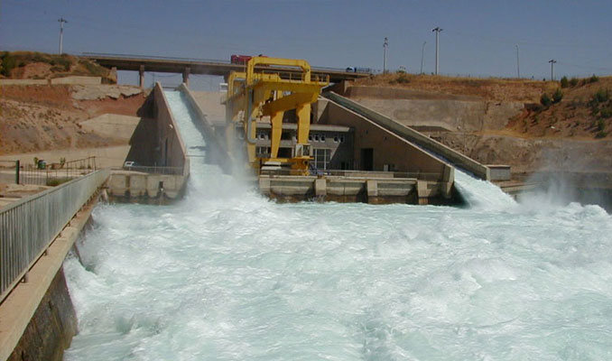 Hidroelektrik santralleri elektrik üretiminde ilk sırada